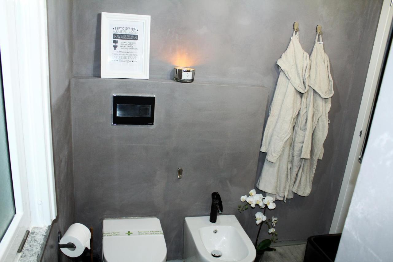 Conca Verde C21- Beach Front Little Villas Pool, Private Jacuzzi Sea View Andora Exterior photo
