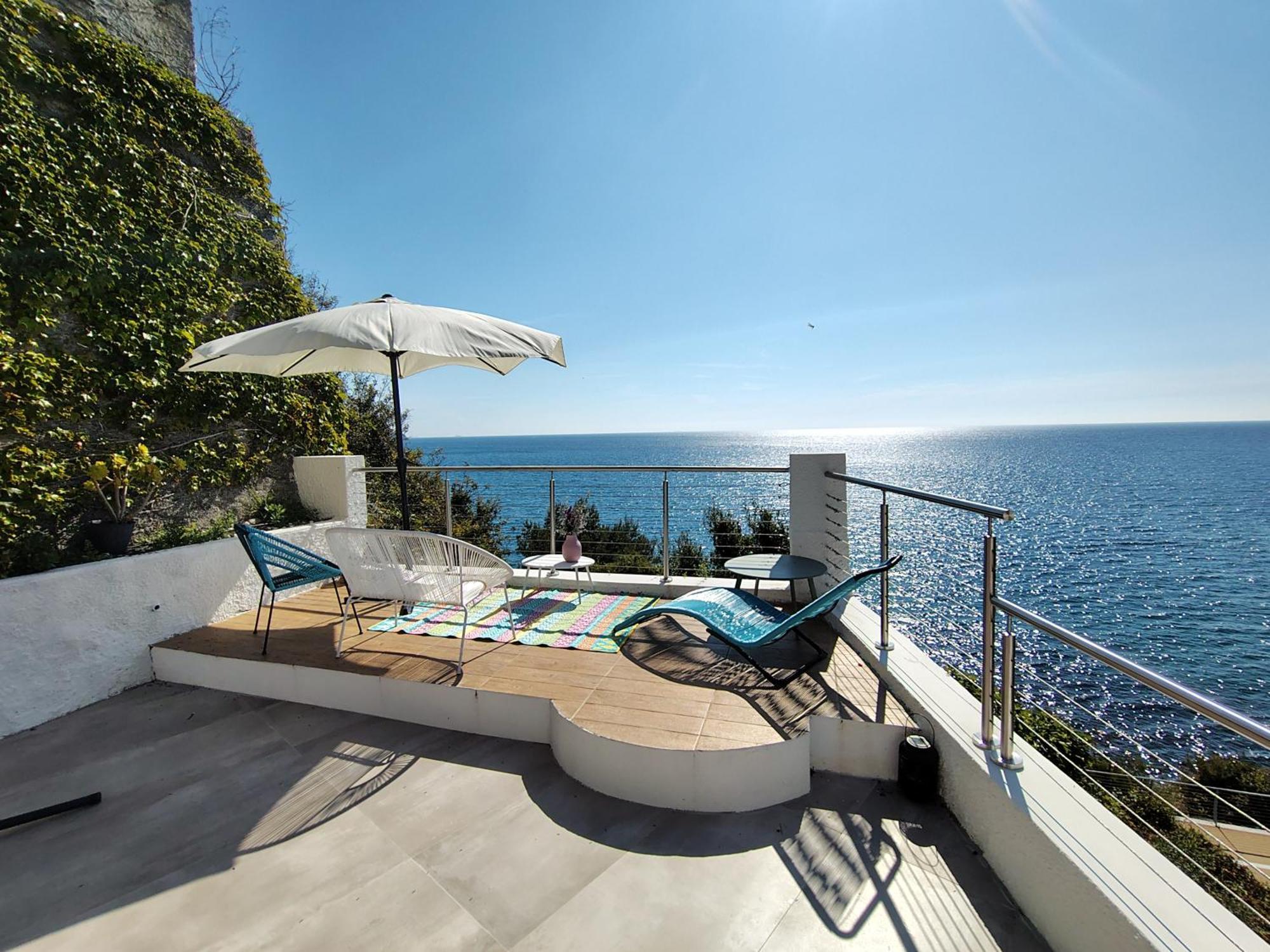 Conca Verde C21- Beach Front Little Villas Pool, Private Jacuzzi Sea View Andora Exterior photo