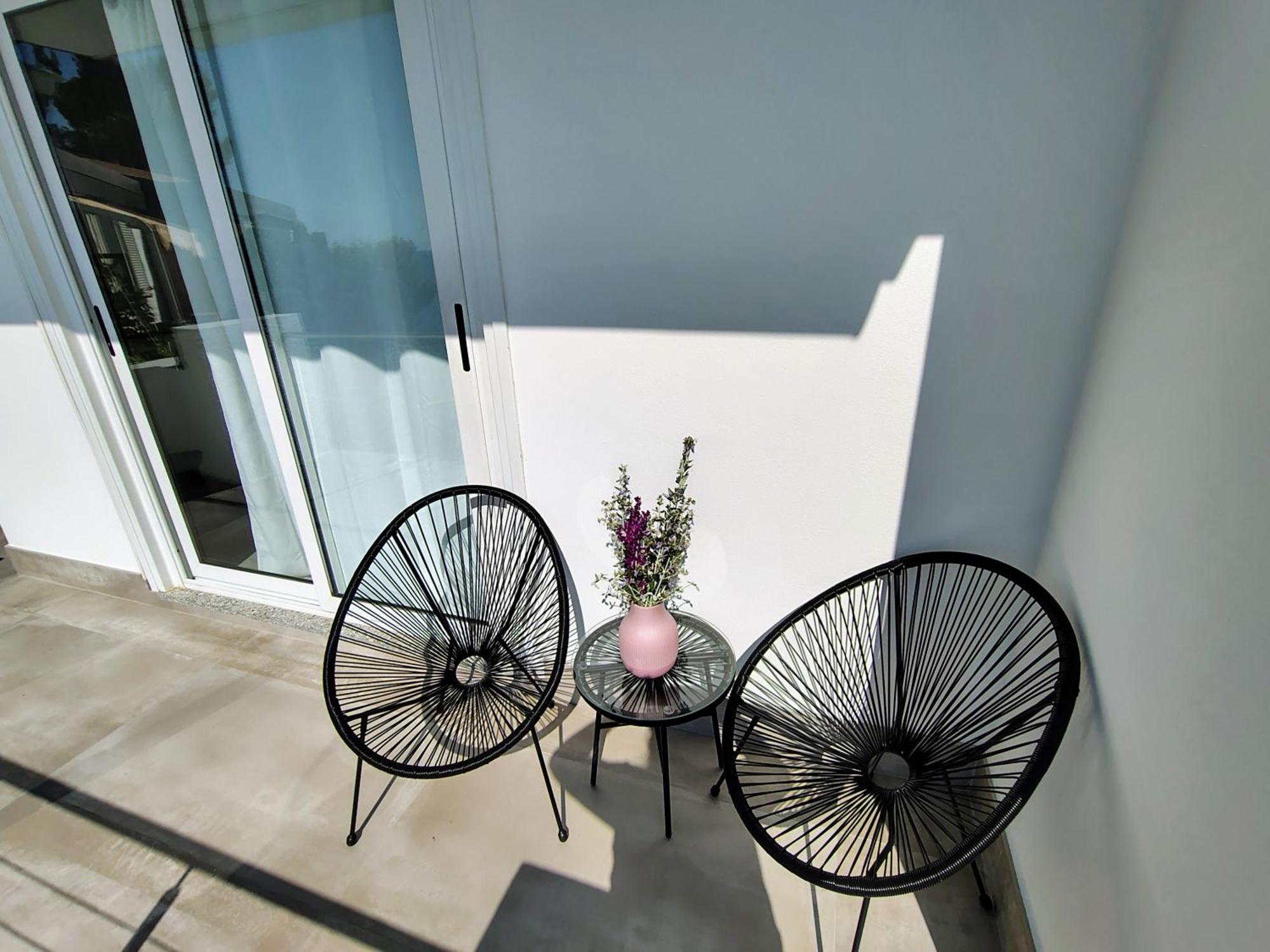 Conca Verde C21- Beach Front Little Villas Pool, Private Jacuzzi Sea View Andora Exterior photo